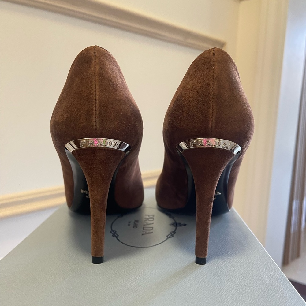 Authentic Prada Heels - Picture 2 of 8